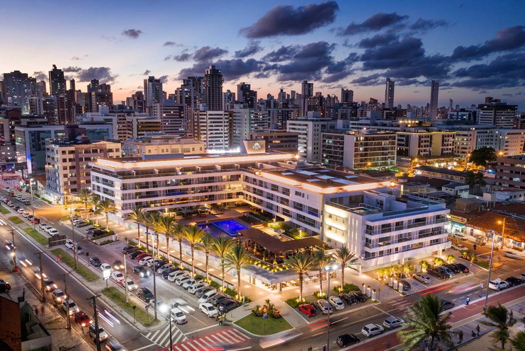 Um solar de luxo escolhido a dedo pelo dinheiro angolano - (Foto: Divulgação)