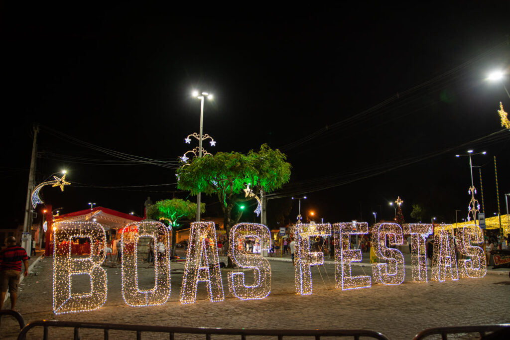 Decoração natalina na Praça João Pessoa – Foto: Jonas Costa/Assessoria