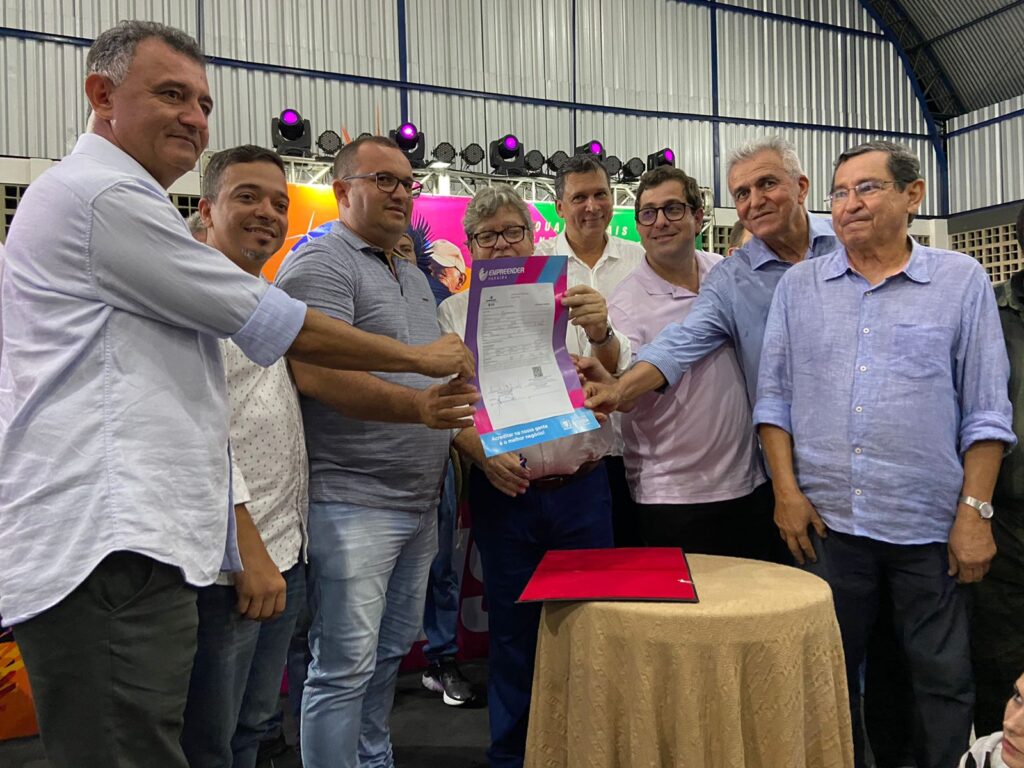 Buba participou da plenária regional do Orçamento Democrático Estadual, em Mamanguape - Foto: Assessoria