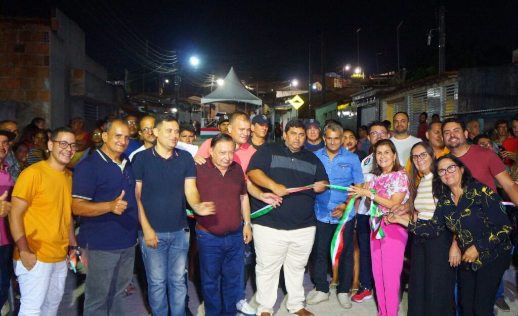 Entrega de pavimentação de ruas deu início a programação dos 167 anos de emancipação política de Mamanguape - Foto: Divulgação