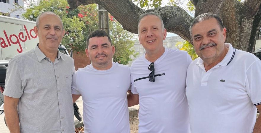 Deputado está de férias e recebeu durante a semana o prefeito Totó Ribeiro – Foto: Assessoria