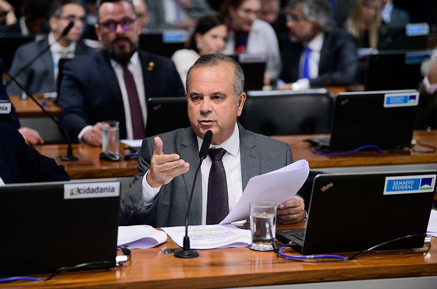 Rogério Marinho apresentou relatório favorável ao projeto de lei (PL) 2.099/2023, que segue para a CAS - Foto: Agência Senado