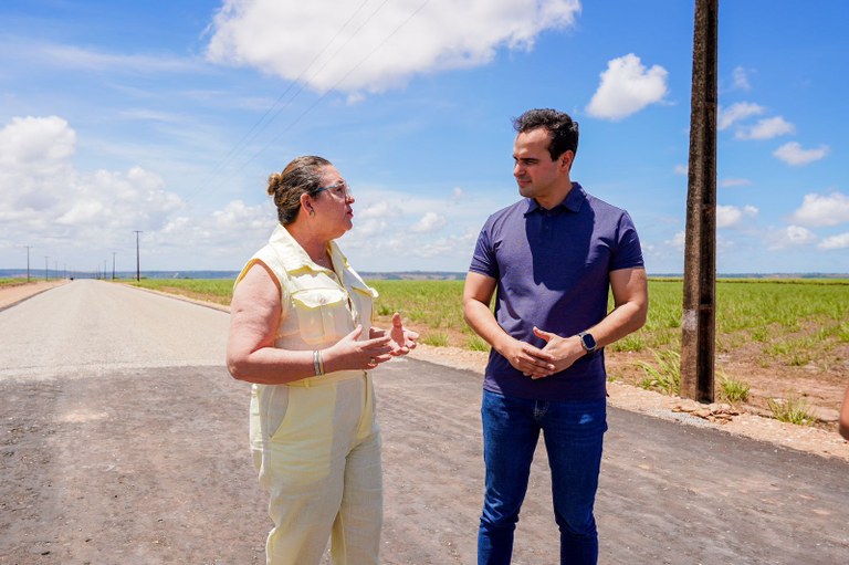 Prefeita Magna e o governador Lucas Ribeiro – Foto: Reprodução/assessoria