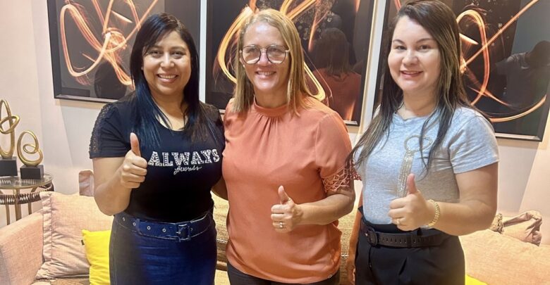“Josa é uma grande parlamentar, com um vasto serviço prestado", disse Lili - Foto: Reprodução