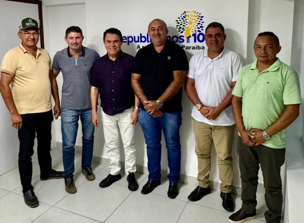 Grupo da oposição em Cuité de Mamanguape é liderado pelo ex-prefeito Jair da Farmácia - Foto: Reprodução