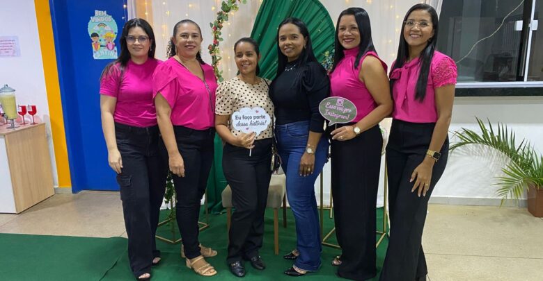 Neide fez questão de enfatizar que os “servidores públicos são a alma da administração municipal” – Foto: Divulgação/Assessoria
