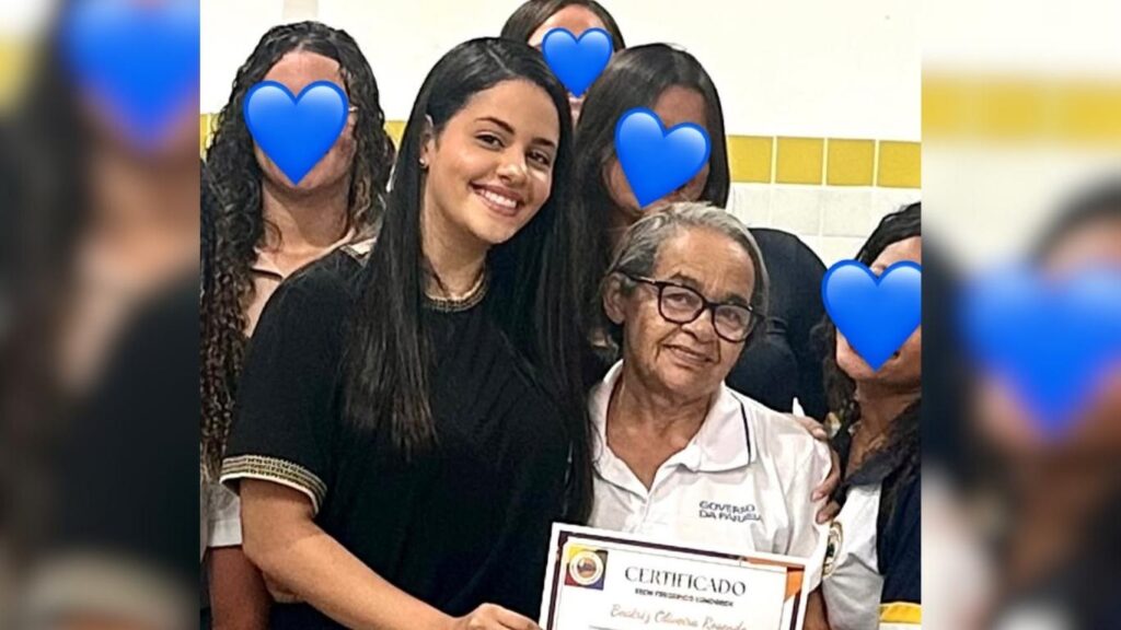 Professora Beatriz e dona Maria França — Foto: Reprodução / Redes Sociais