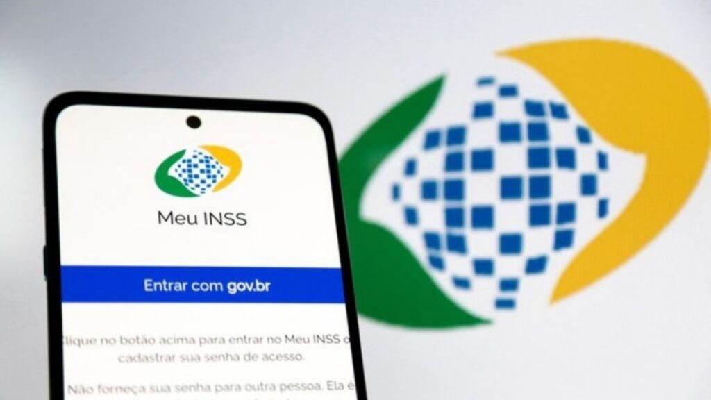 Aposentados e pensionistas agora têm até fevereiro de 2026 para contestar descontos pelo aplicativo Meu INSS ou em agência dos Correios — Foto: MPS