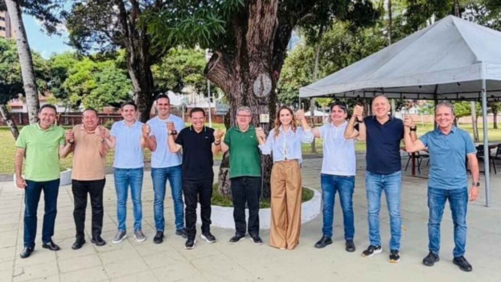 Foto de reunião na Granja Santana