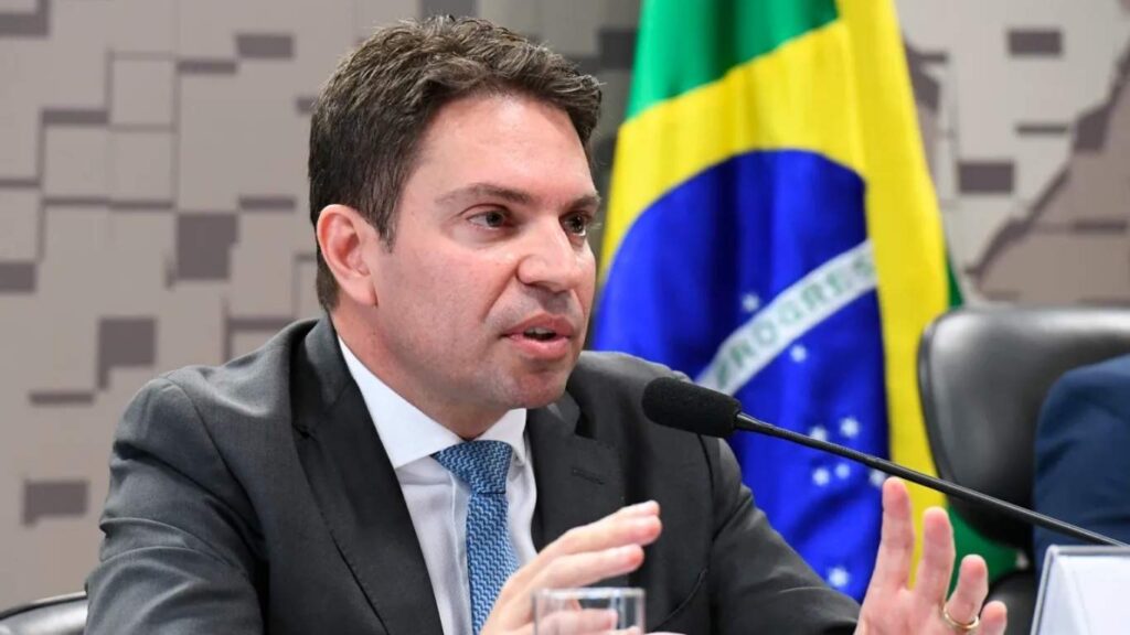 O deputado federal e ex-diretor da Abin Alexandre Ramagem — Foto: Marcos Oliveira / Agência Senado
