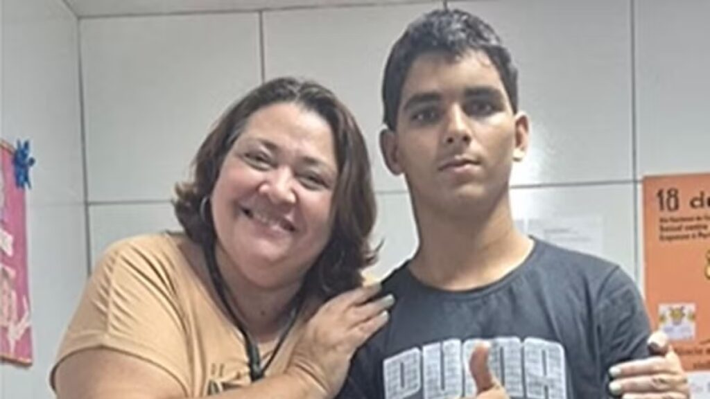 Conselheira tutelar Verônica Oliveira acompanhou Gerson desde a infância — Foto: Verônica Oliveira/Acervo pessoal