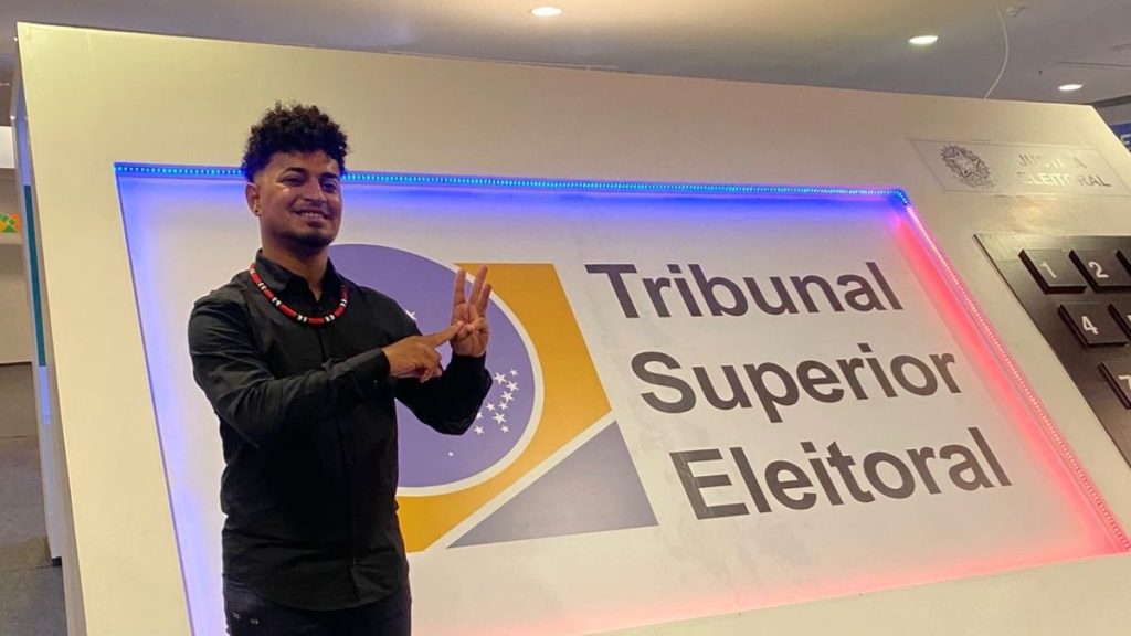 O professor indígena Rodolfo Ybytuguasu representa a etnia Potiguara nas audiências das Eleições 2026 — Foto: Arquivo Pessoal