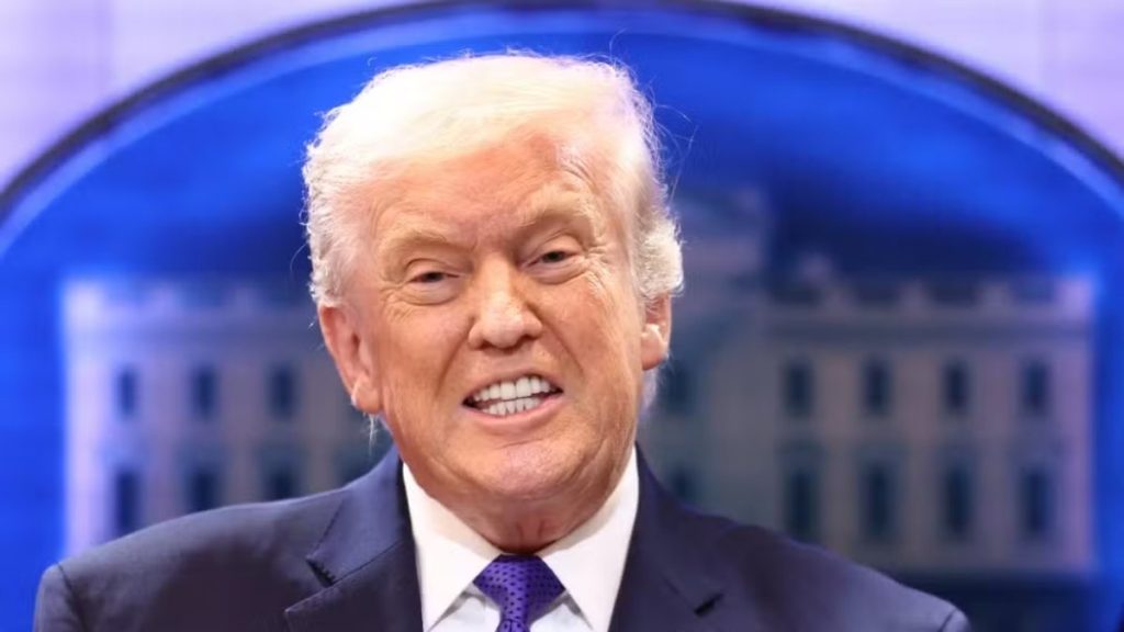 Trump fala sobre o tarifaço — Foto: Kevin Lamarque/Reuters