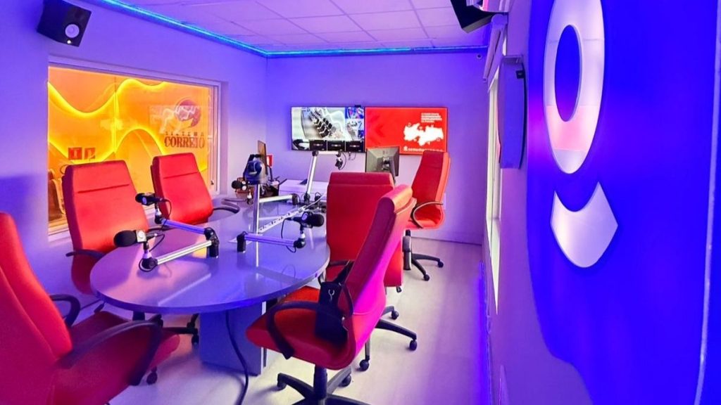 Novo estúdio da Guarabira FM — Foto: Divulgação