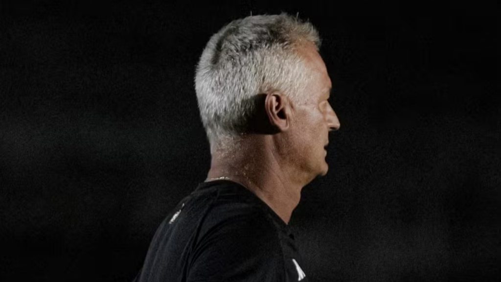 Lisca está invicto no comando do Belo, mas agora convive com a eliminação na Copa do Brasil — Foto: João Neto/Botafogo-PB