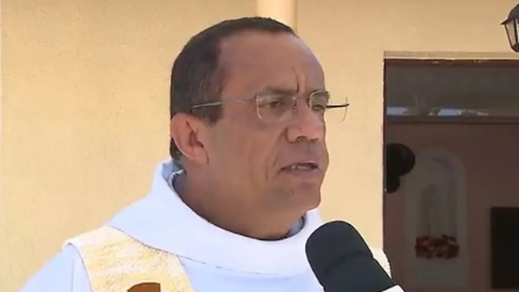 Padre Egídio de Carvalho Neto, ex-diretor do Hospital Padre Zé — Foto: TV Cabo Branco/Reprodução