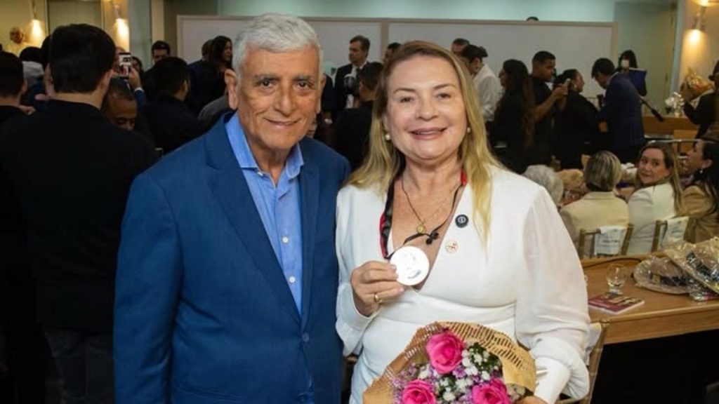 Magna ao lado do esposo, Marcus Gerbasi — Foto: Divulgação