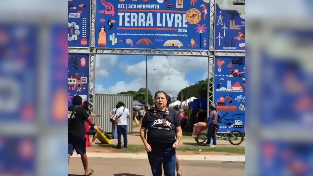 Cacica Cal durante mobilização em Brasília — Foto: Reprodução