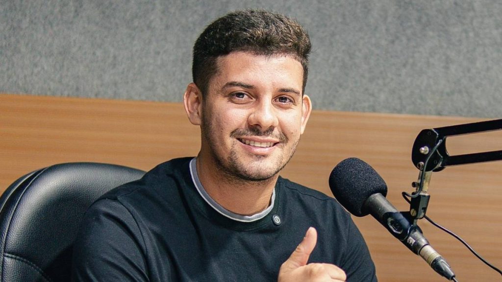 Natural de Mamanguape e com 25 anos, Daniel Conhece confirmou sua pré-candidatura a deputado estadual — Foto: Divulgação