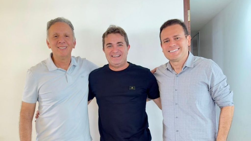 Em agenda recente, Eduardo se reuniu com o deputado federal Aguinaldo Ribeiro — Foto: Divulgação
