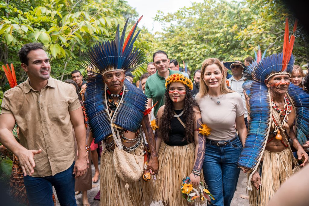Deputada Danielle do Vale (Republicanos) em agenda na aldeia São Francisco; parlamentar defende criação de secretaria para povos originários – Foto: Assessoria