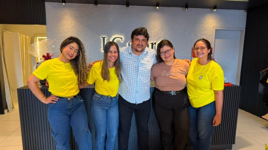 Equipe LC Store — Foto: Divulgação