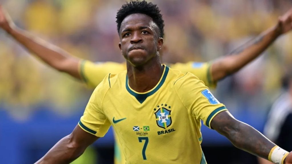 Vini Jr. comemora gol do Brasil sobre a Escócia. — Foto: Agency/Getty Images/Via Fifa