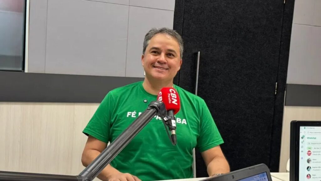 Efraim Filho (PL), pré-candidato ao governo da Paraíba nas Eleições 2026, na Sabatina da CBN. — Foto: Luana Silva