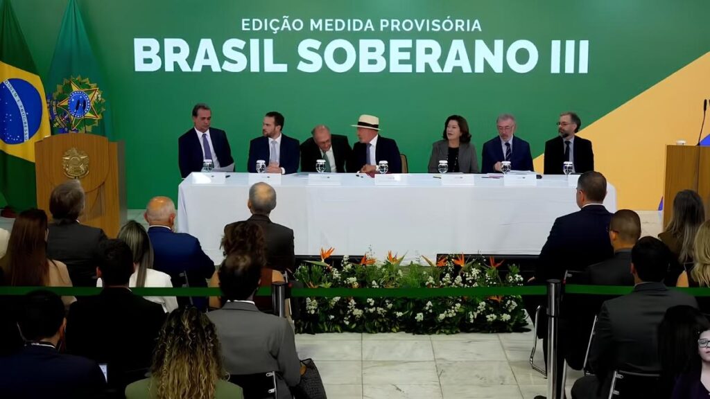 Coletiva de imprensa do Brasil Soberano III — Foto: Reprodução