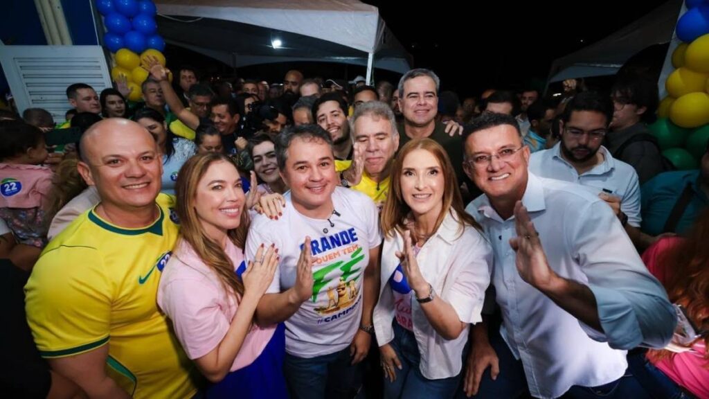 Efraim destaca protagonismo de Campina Grande durante inauguração da nova sede do PL. — Foto: Divulgação