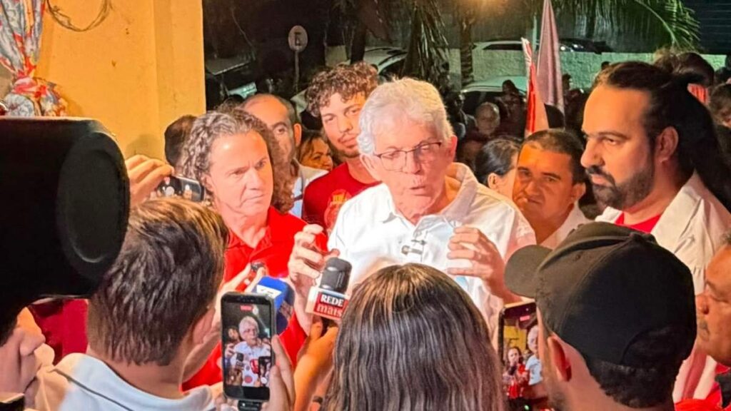 Ricardo Coutinho reafirma proximidade com Veneziano Vital do Rêgo — Foto: Reprodução