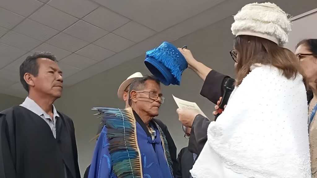 Cerimônia que concedeu título de Doutor Honoris Causa a Capitão Potiguara, na UFPB — Foto: Hebert Araújo/TV Cabo Branco