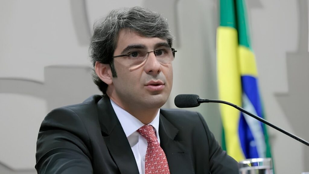 Segundo suplente de Veneziano foi indicado por Bolsonaro para comandar ANS. — Foto: Pedro França/Agência Senado