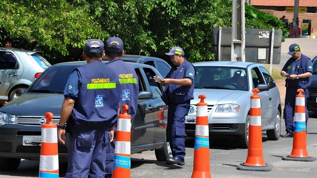 ALPB aprova pagamento de IPVA e multas durante blitz para evitar remoção de veículo — Foto: Divulgação/Governo da Paraíba