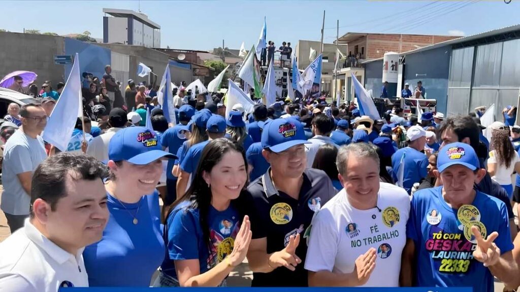 Batista Torres participa de comício e arrastão em Catolé do Rocha ao lado de Efraim Filho e lideranças políticas. — Foto: Reprodução