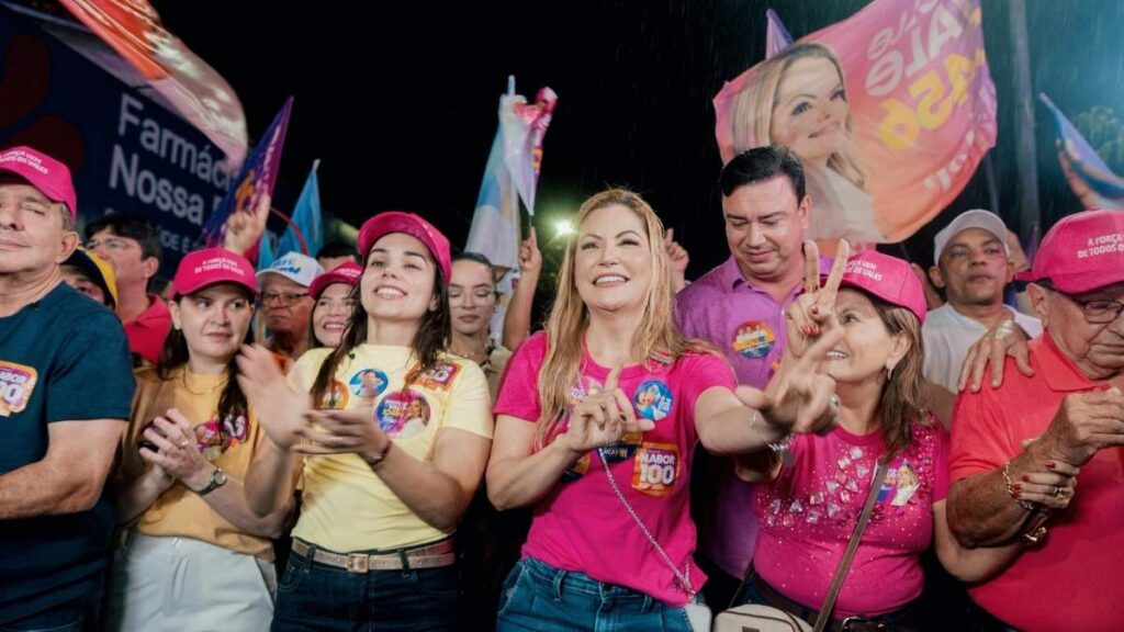 Danielle reúne população e lideranças na inauguração de comitê em Rio Tinto. — Foto: Divulgação