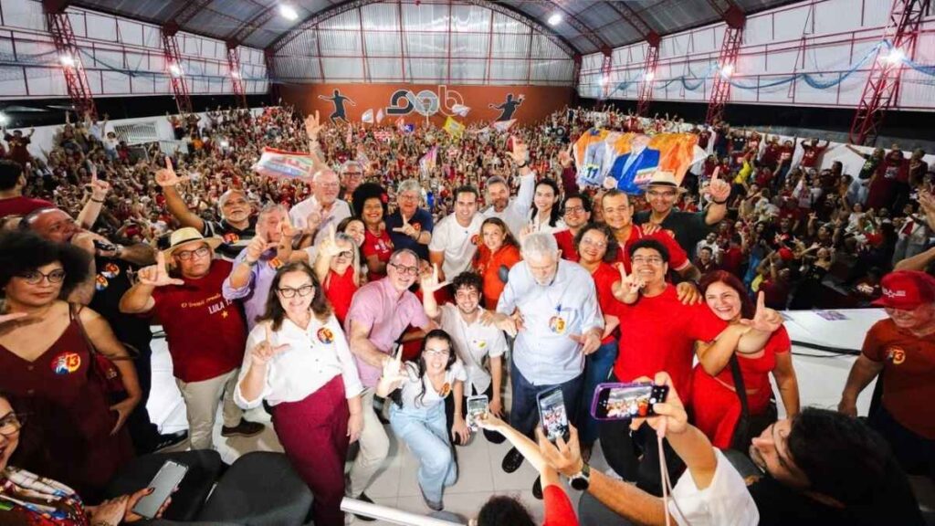 Lucas reforça unidade em plenária que anuncia organização regional para campanha de Lula na Paraíba — Foto: Divulgação