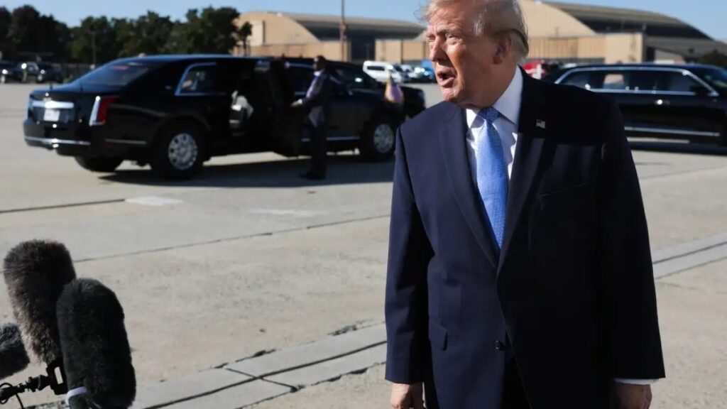Trump diz que não vai se "envolver", após carta de Flávio Bolsonaro — Foto: REUTERS/Jonathan Ernst